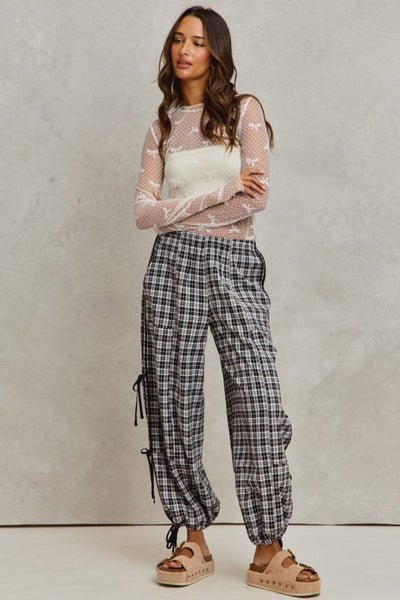Check-in Plaid Joggers
