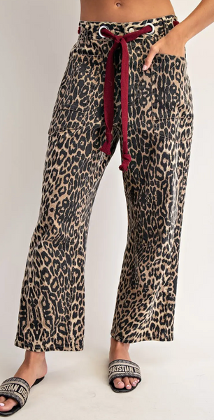 Leopard Tie Barrel Jeans