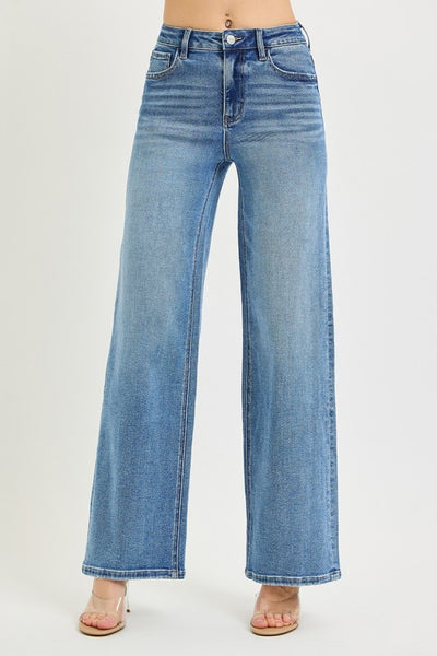 Signature Jeans