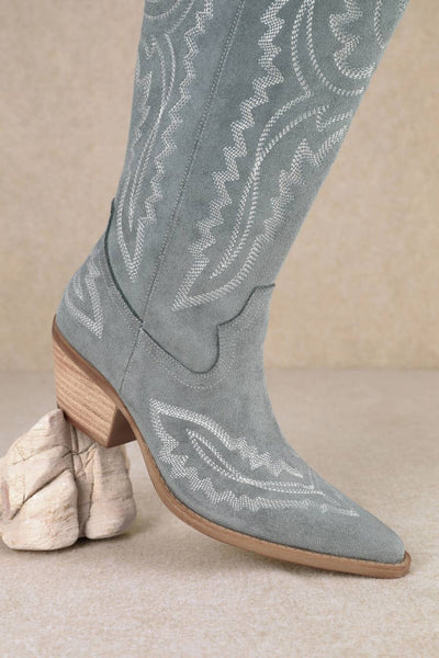 BLUE FOR YOU WESTERN EMBROIDERED BOOTS