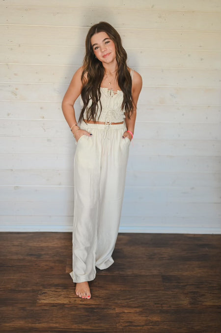 Loungin in La Vern Set