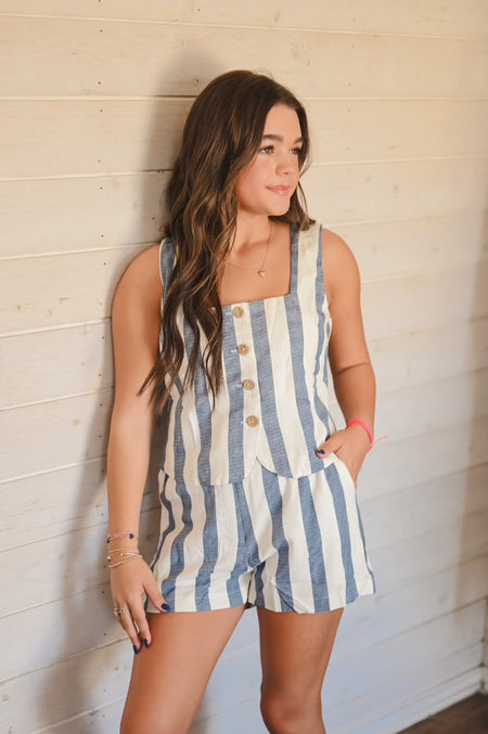 Loungin in La Vern Set