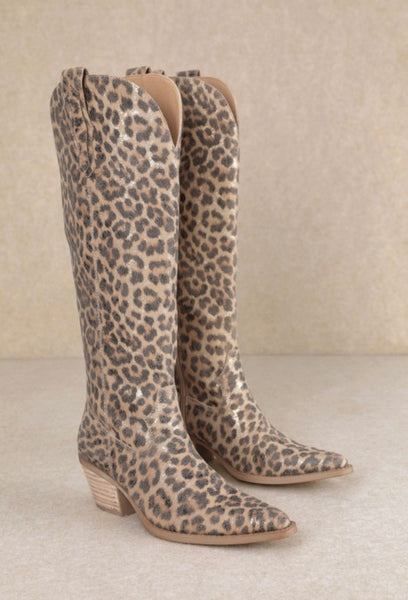 Iconic Leopard Boots