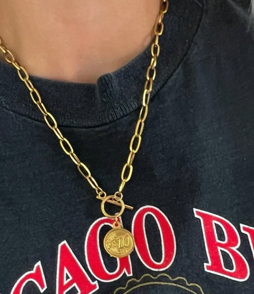 Lila Coin Necklace Toggle