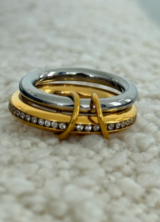 Glam Ring
