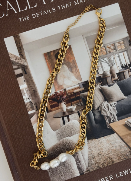 Three Pearl Necklace