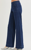 Dark Mode Slip Into Comfort Jeans
