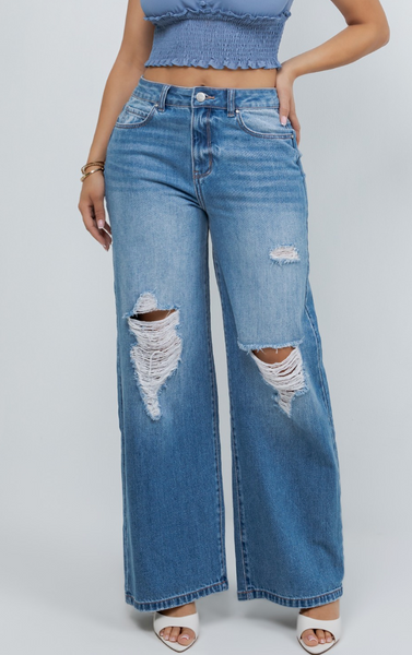 Wild & Free Distressed Jeans