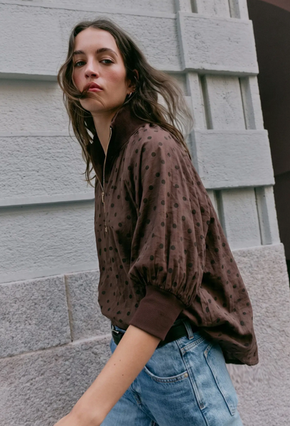 Mocha Dot Moment Top