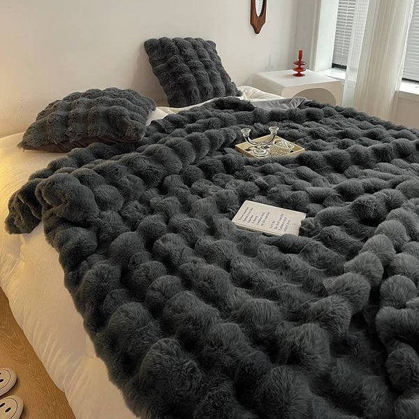 Luxe Cloud Blankets