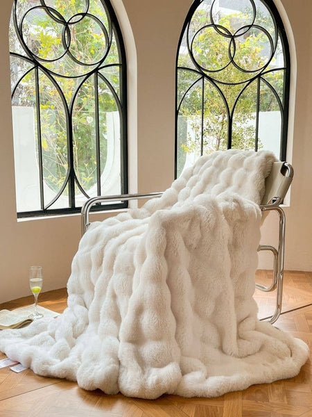Luxe Cloud Blankets