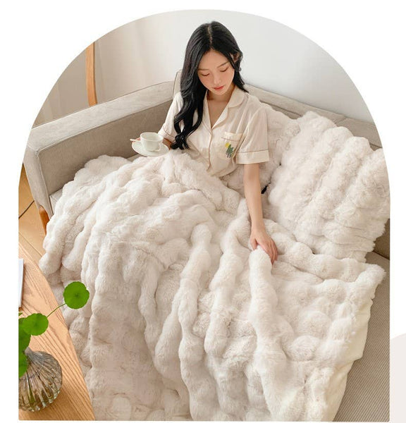 Luxe Cloud Blankets