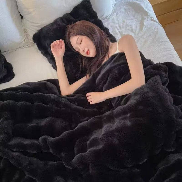 Luxe Cloud Blankets